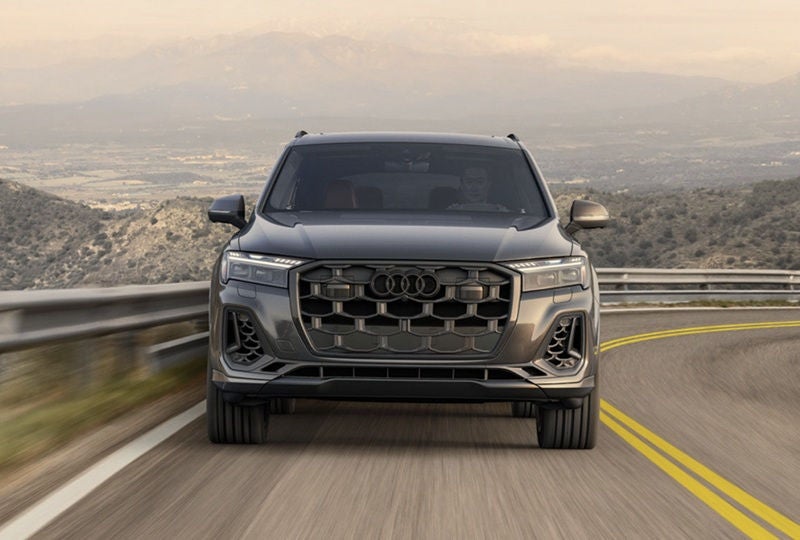 Everyday V8 Poise — 2026 Audi SQ7 Premium Plus for Coastal Drives around Santa Barbara, CA