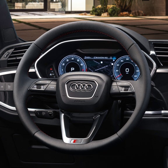 The virtual cockpit in the Audi Q3.