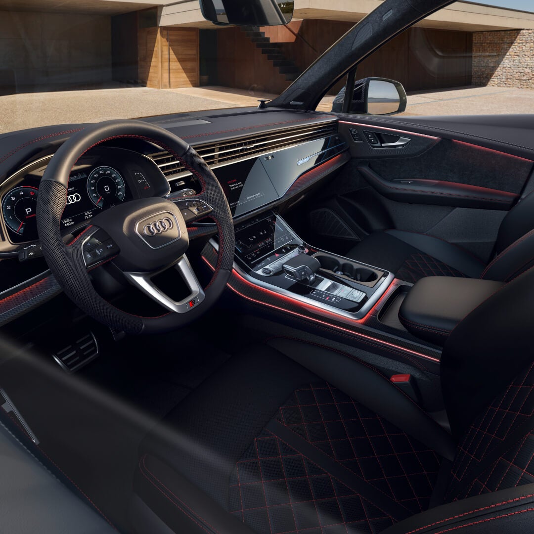 2026 Audi Q7 Interior Driver Side View