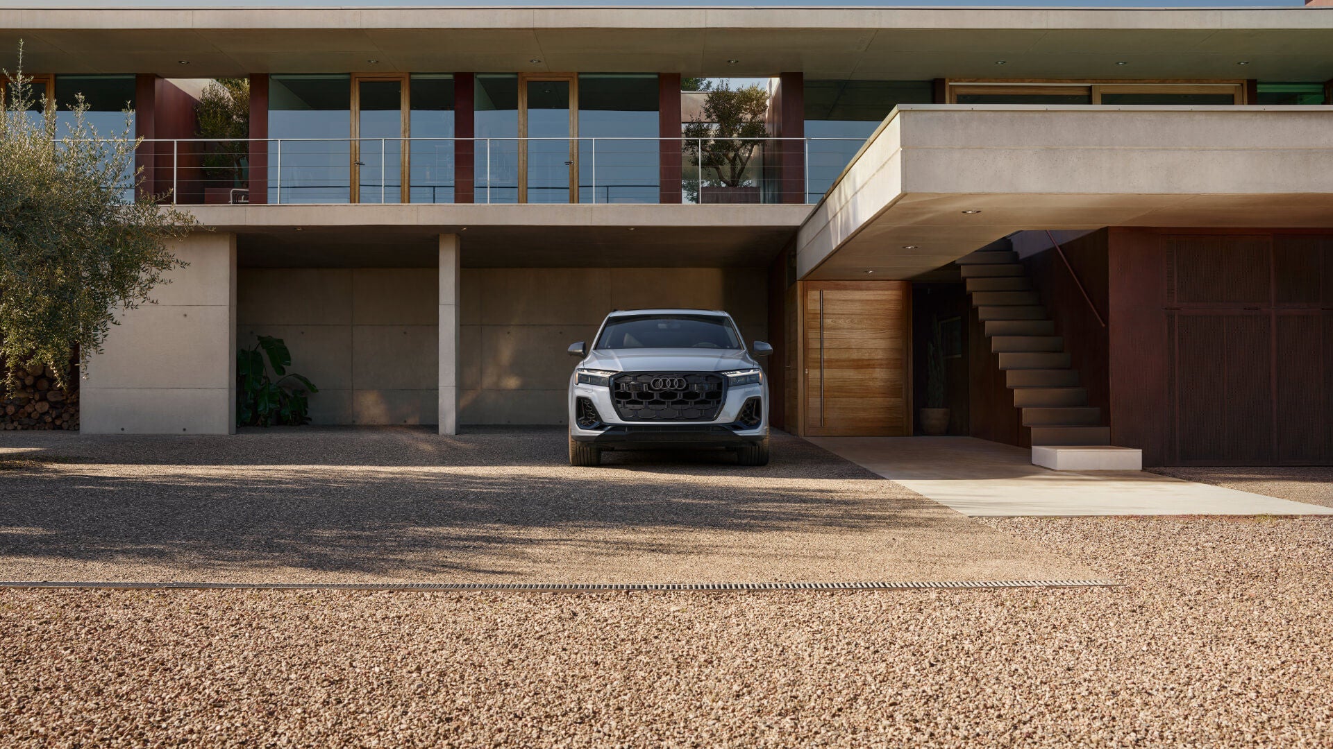 2026 Audi Q7 Exterior Parked At Home Head On