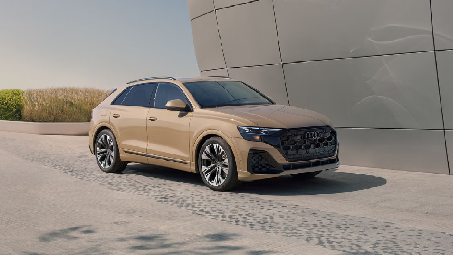 2025 Audi Q8 For Sale Near Milwaukee, WI