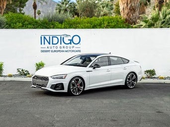 Pre-Owned 2022 Audi S5 Sportback front facing