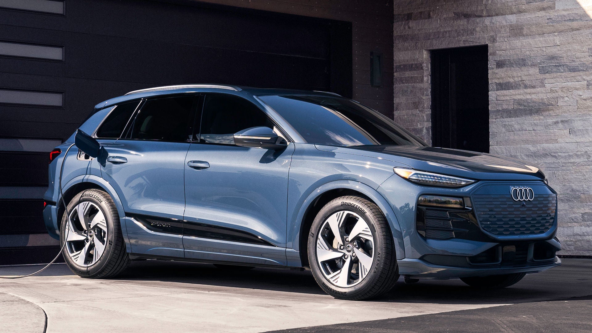 2025 Audi Q6 e-tron 50 RWD