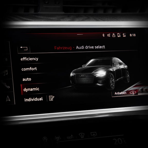 Audi drive select feature on the MMI display of the Audi S7. 