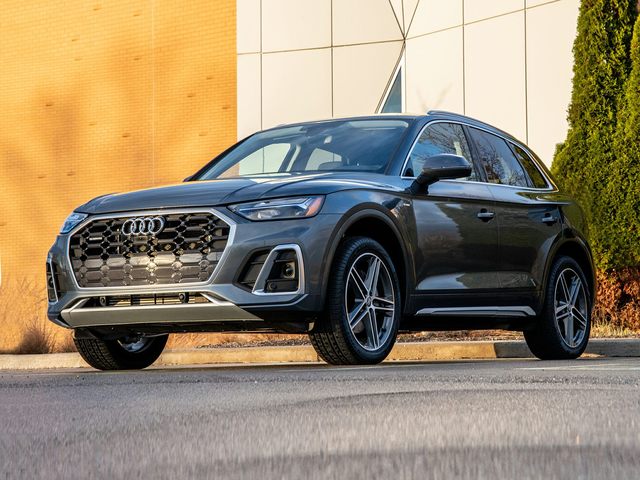 2025 Audi Q5 PHEV exterior design
