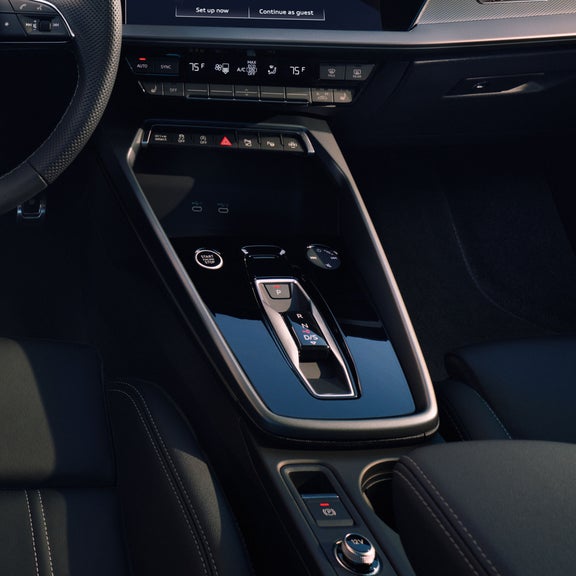 Close-up of the gear shift in the Audi A3.