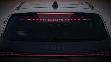 Close up on rear projection light in the Audi Q5.