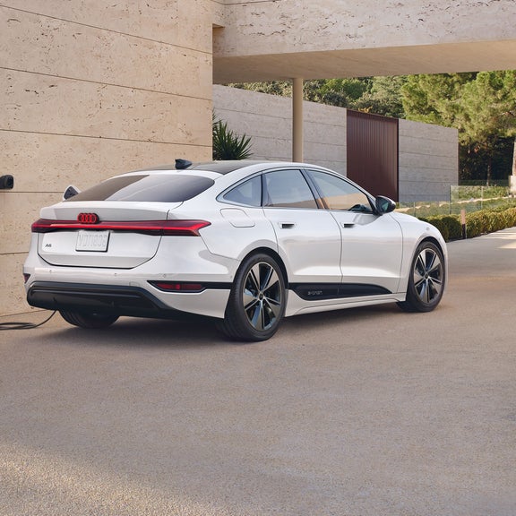 Close-up on the right wheels of the Audi A6 e-tron.
