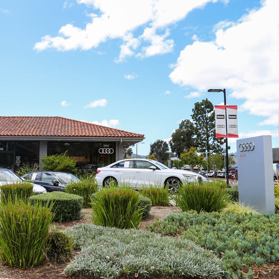 Audi Service Department pick up and drop off for VIP Malibu residents 