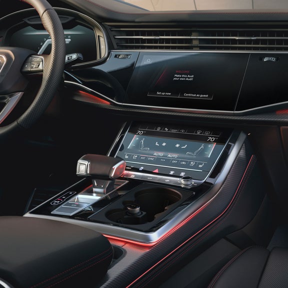 Close-up of the MMI® touch response system in the Audi Q8.