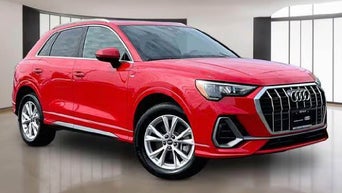 Q3 SUV Premium 45 TFSI® tiptronic®