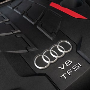 Close up on the engine in the Audi S8.