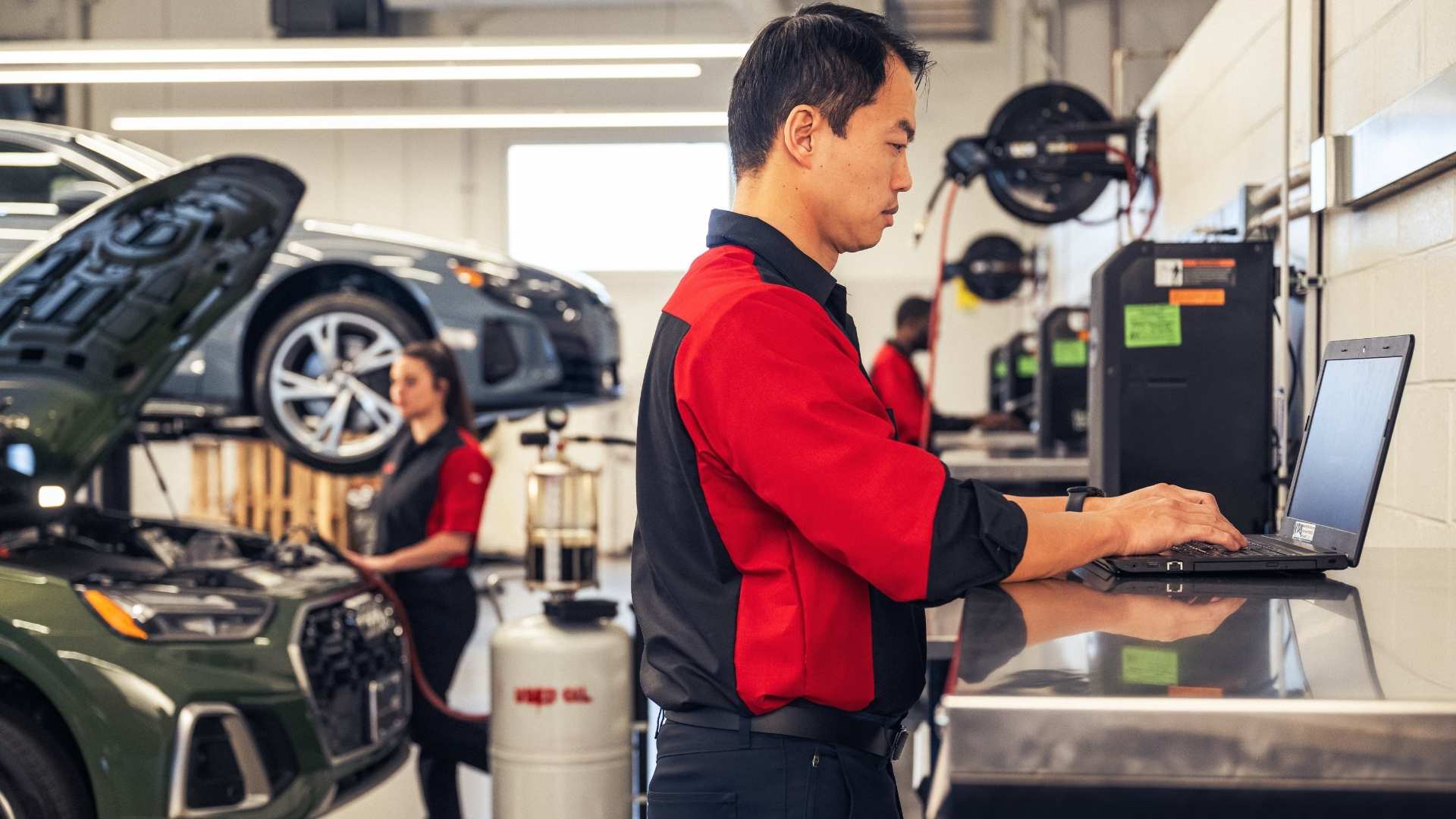 Expert Audi Service and Genuine Parts Support