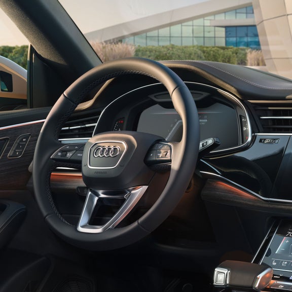 View of the virtual cockpit in the Audi Q8.