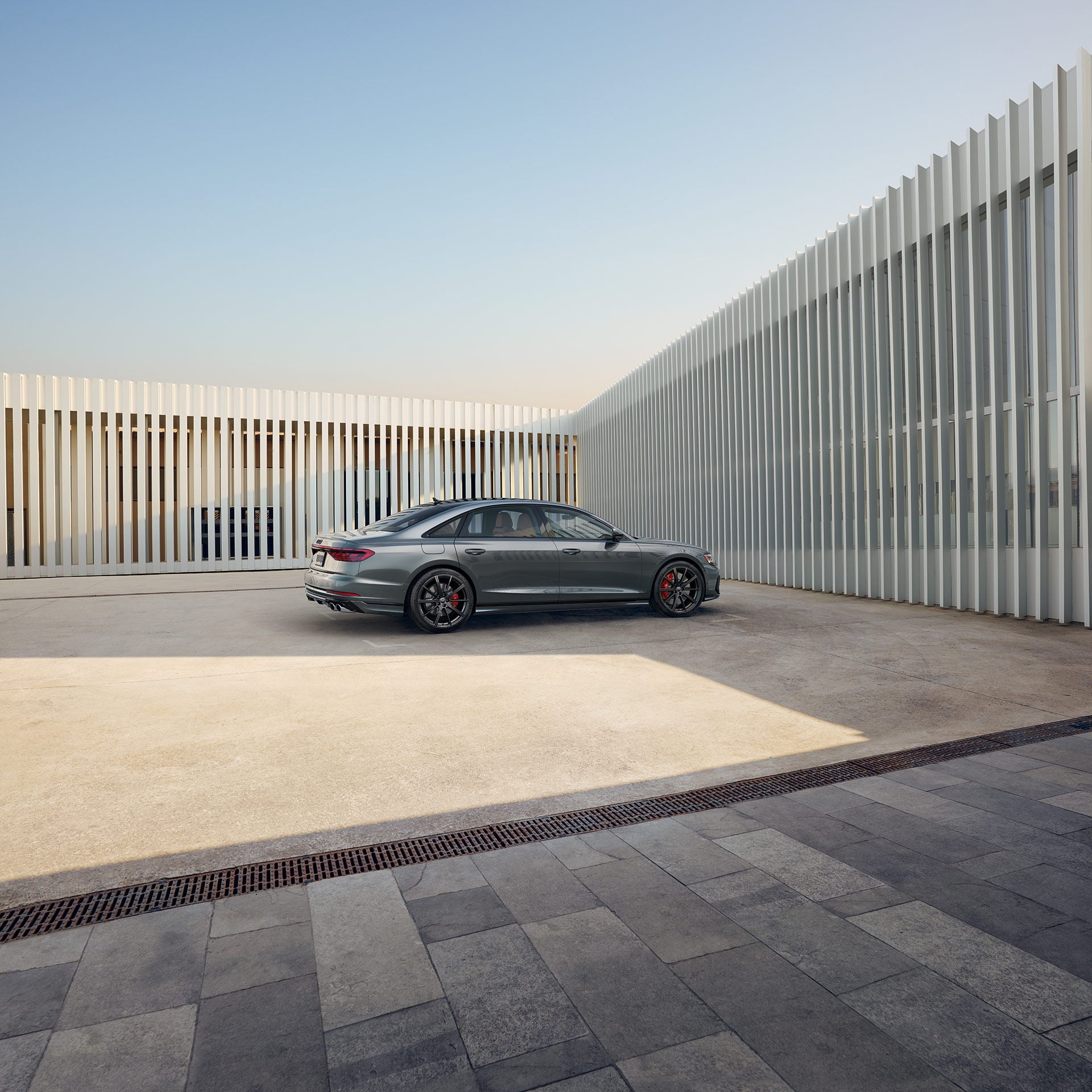 Side profile of the Audi S8.