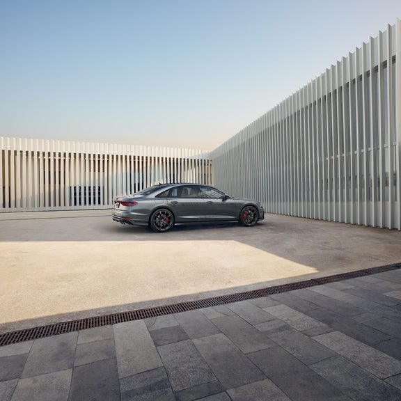 Side profile of the Audi S8.