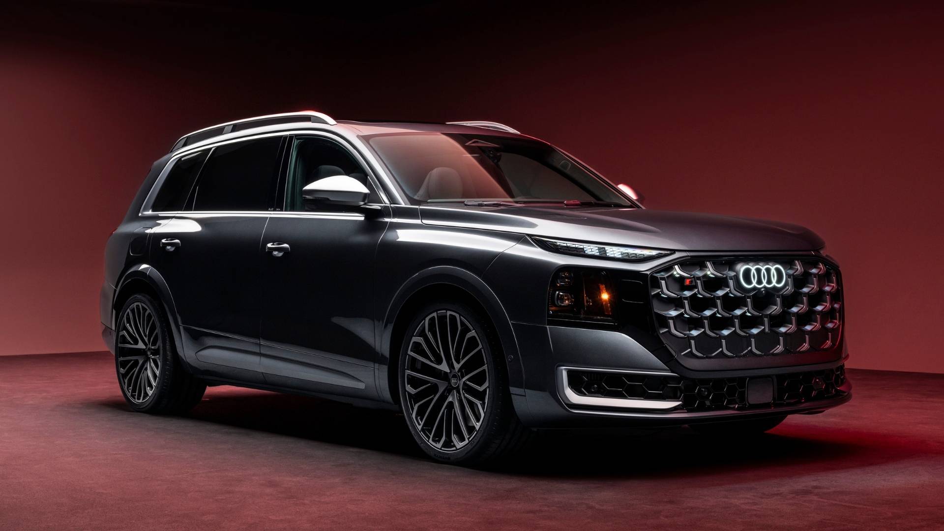 2027 Audi SQ9 Technology Features: Displays, Lighting, Sound, and Hands-Free Driving