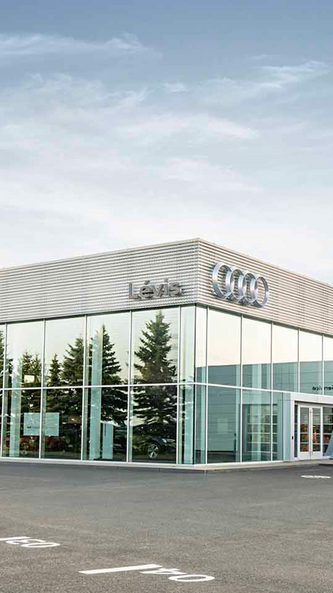 Exterior view of the Audi Lévis dealership.