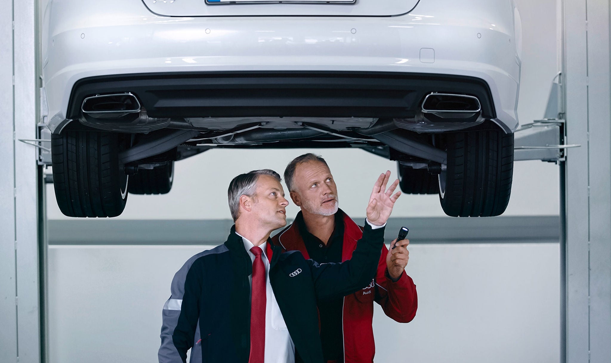 Three quarter view of an Audi Q8 SUV parked.