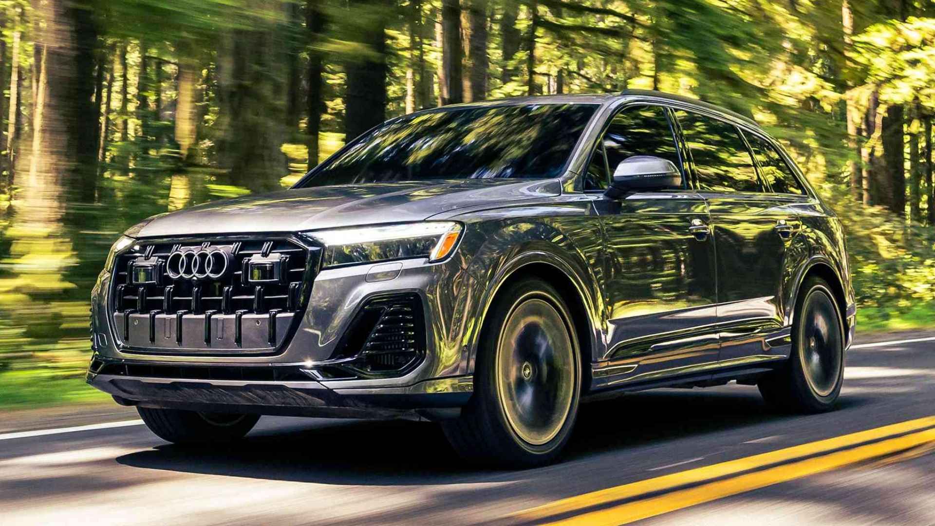 Is the Audi Q7 Third Row More Usable Than the BMW X7