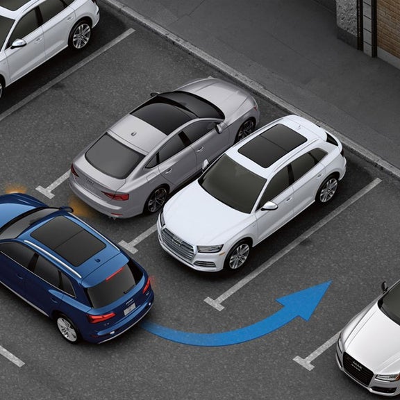 Demonstration of the park assist feature on the Audi Q5.