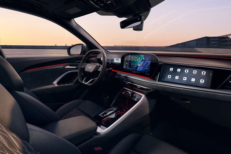 2026 Audi SQ5 - Interior Comfort & Technology