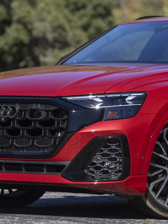 2026 Audi SQ8 Singleframe grille with L-shape inlays at Audi Sewickley