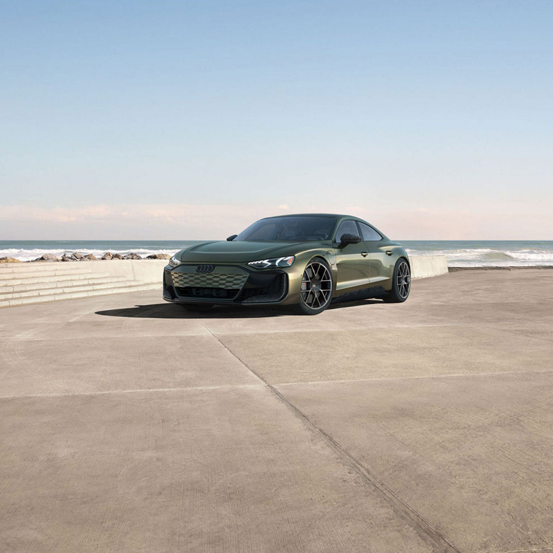 Three-quarter front view of the Audi RS e-tron GT.