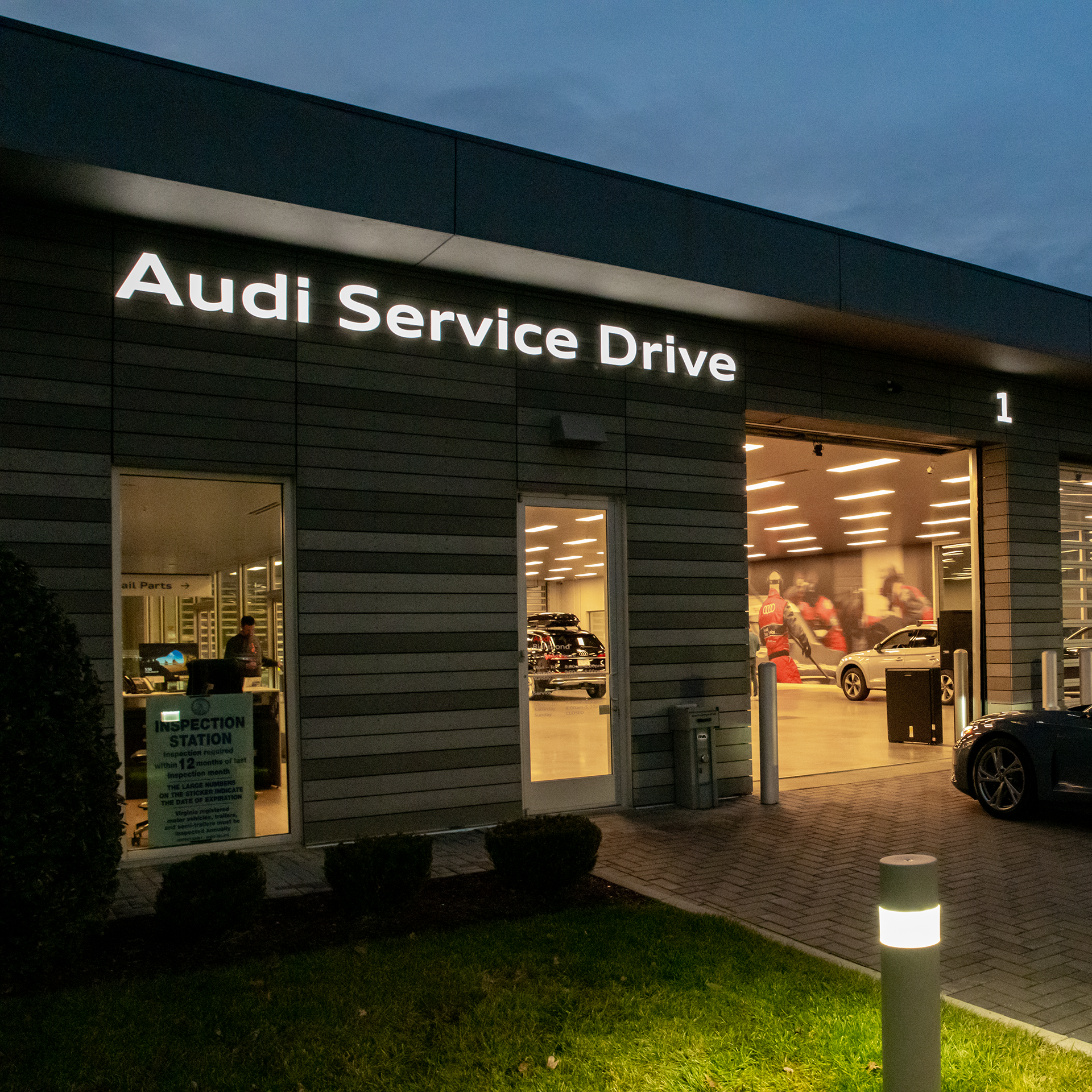 Audi Service Center