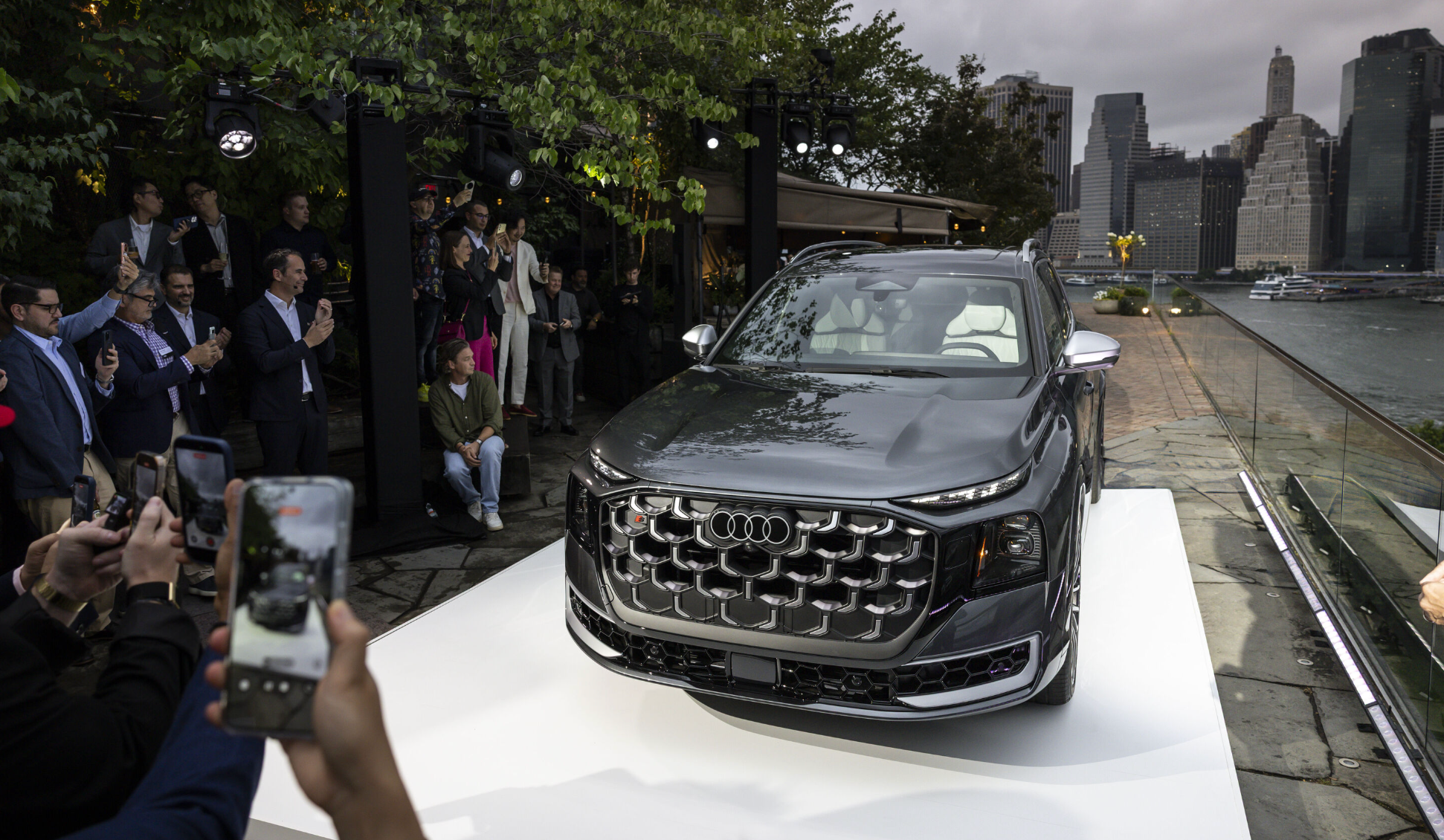 Audi Q9