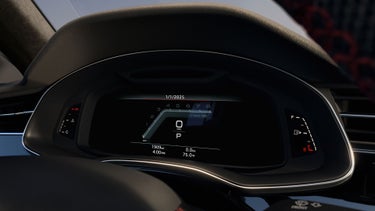 Close-up on the virtual cockpit plus feature on the Audi SQ8.