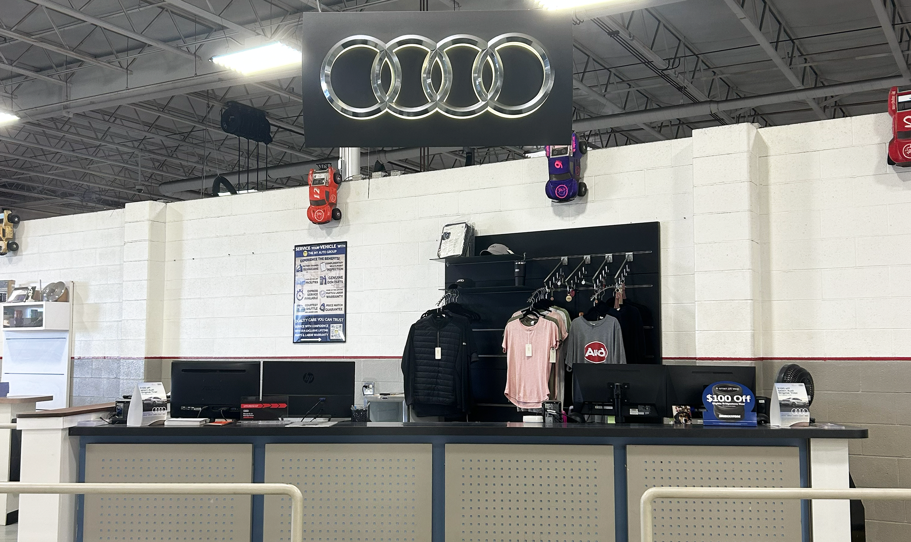 Audi Muskegon Service Desk
