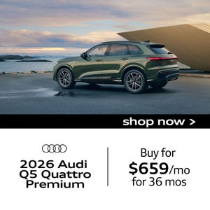 Side View of Audi q5 quattro premium