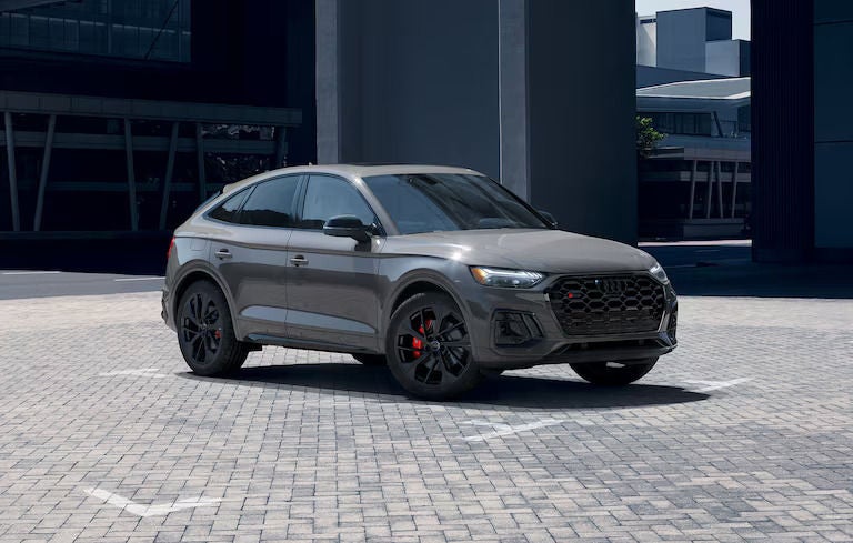 Audi Q5 SUV Front-side View