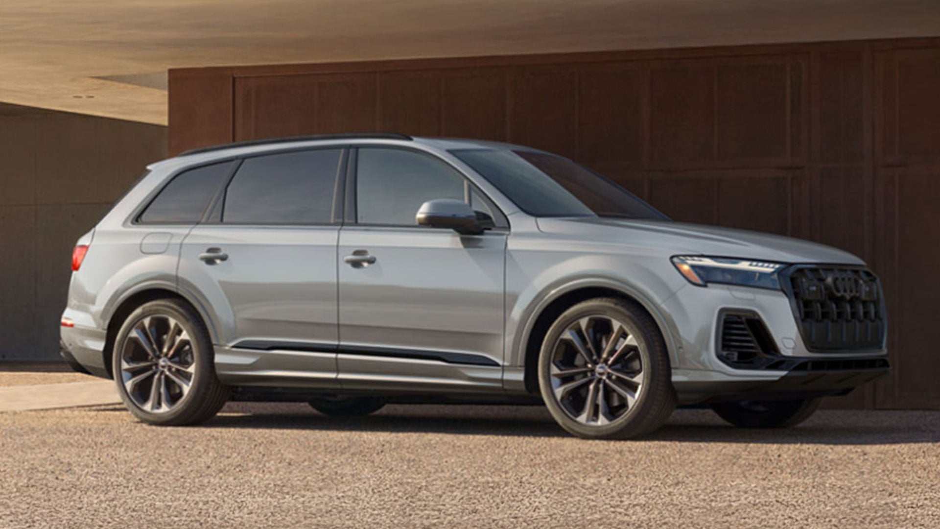 Audi Q7 Exterior