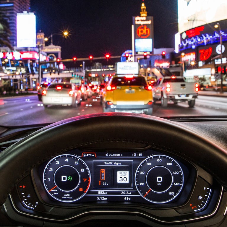 Demonstration of the traffic sign recognition feature available in the Audi A5.
