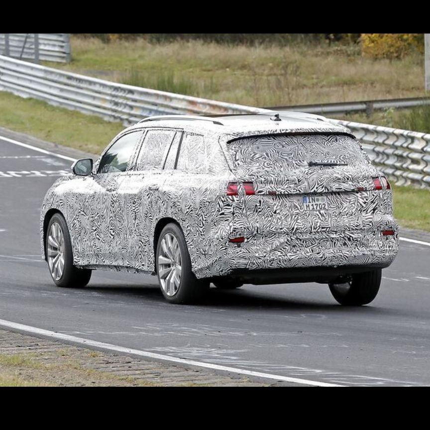 image of the rear of the Audi Q9