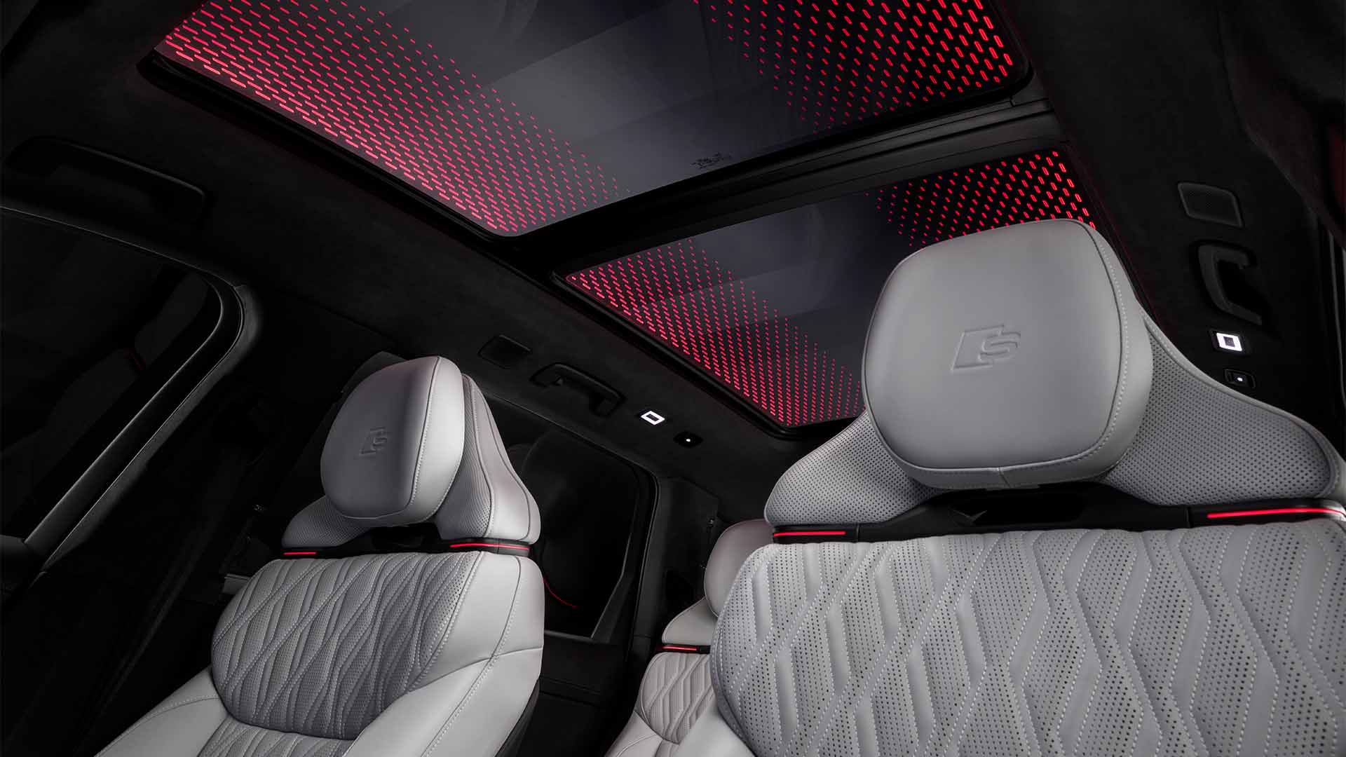 Panoramic Sunroof With Switchable Transparency
