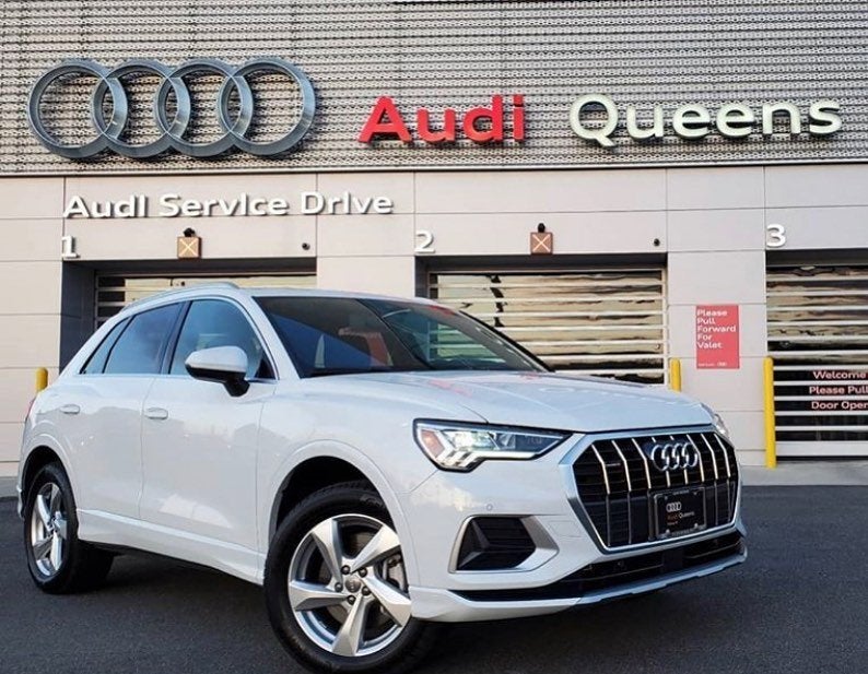 Audi SQ5 Service & Repair in Flushing