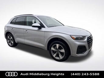 Side profile view of an Audi Q5. 