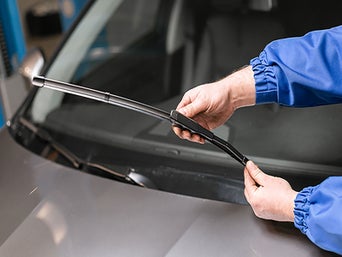 Audi wiper blade replacement service for clear visibility