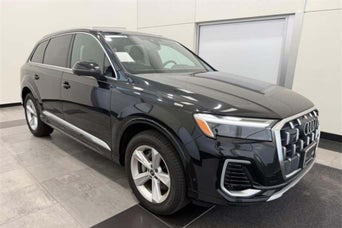 2025 Audi Q7 45 Premium