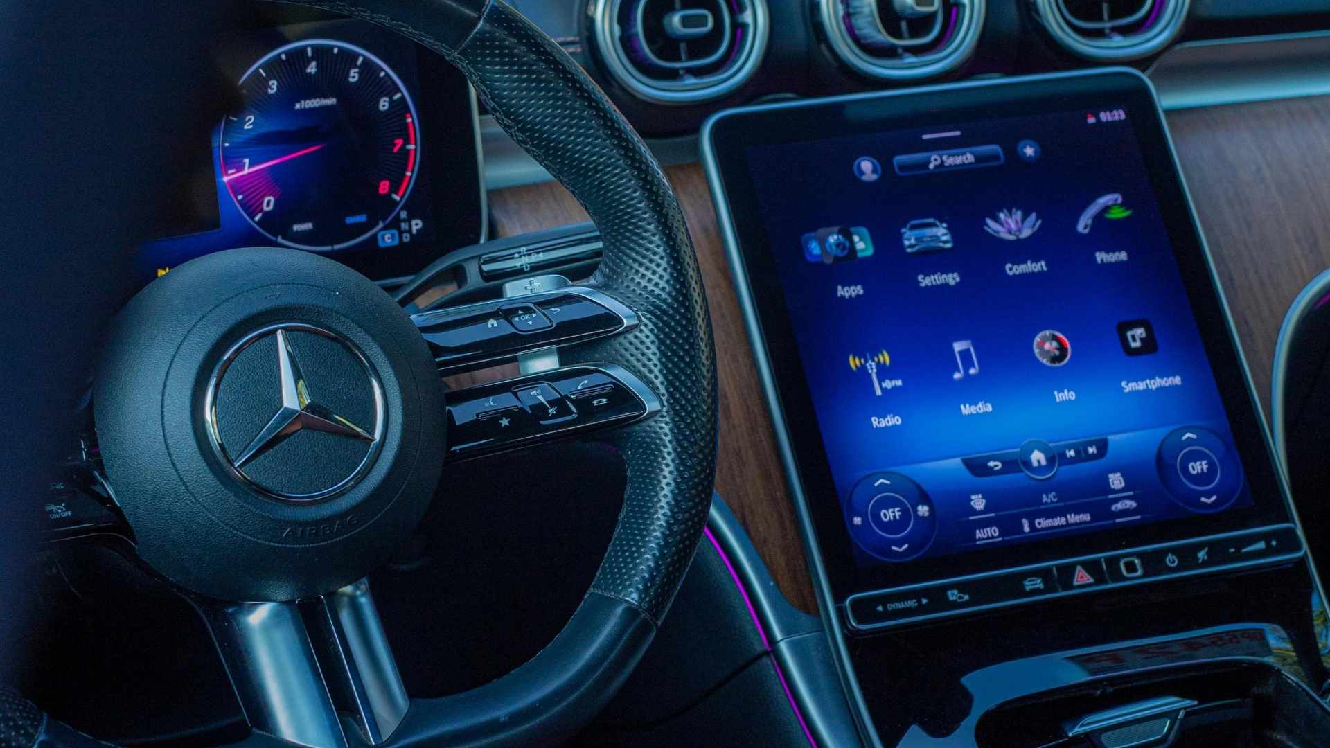 Mercedes-Benz GLC Luxury Styling