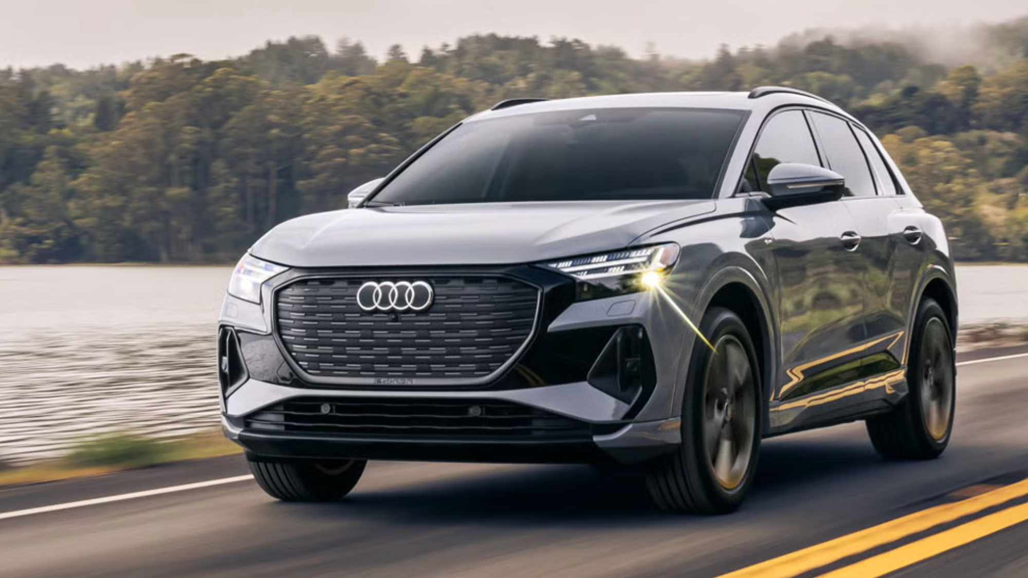 Audi Q4 e-tron Driving 