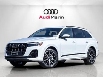 2026 Audi Q7 Premium Plus front facing