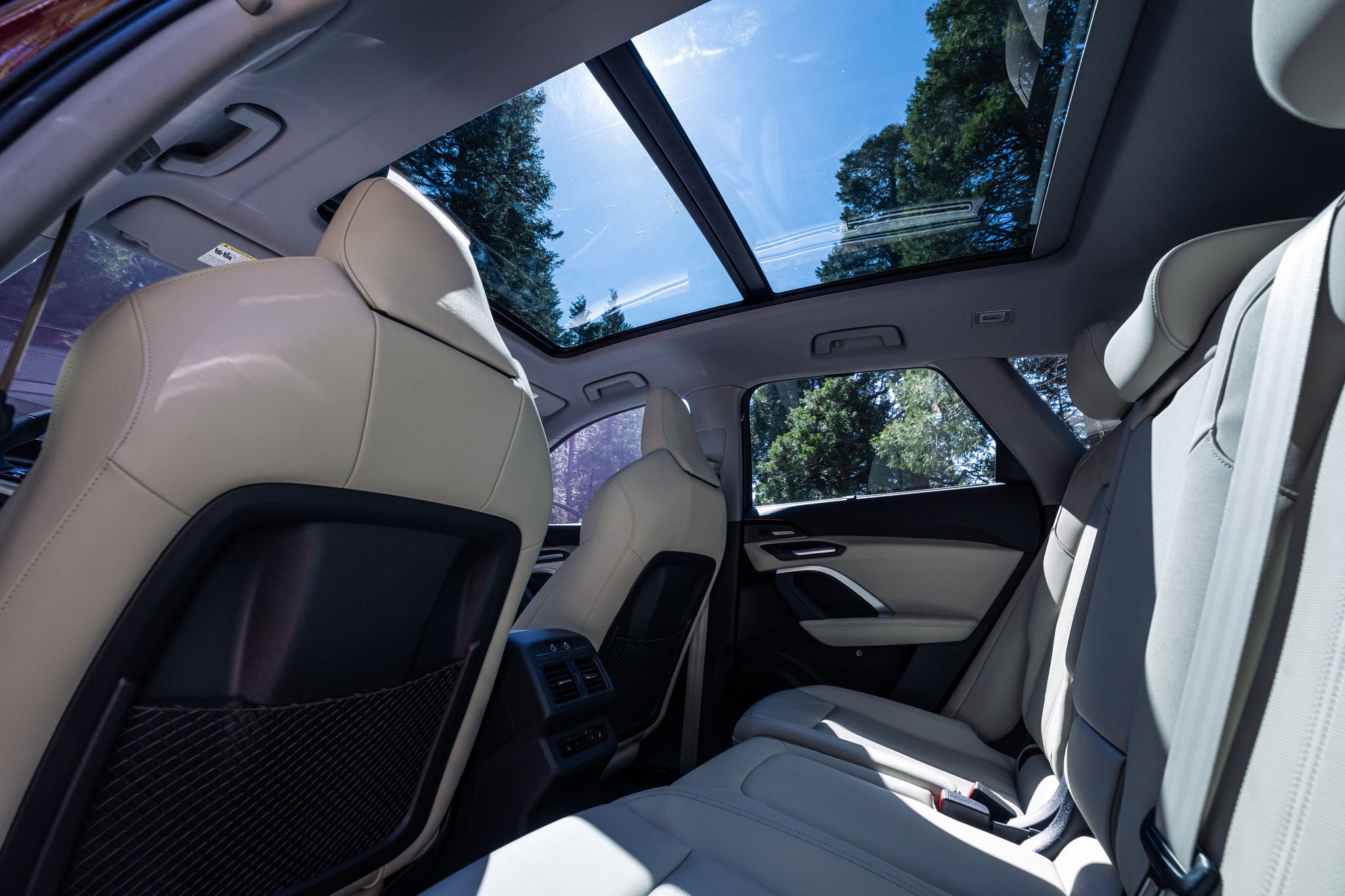 interior of audi Q5