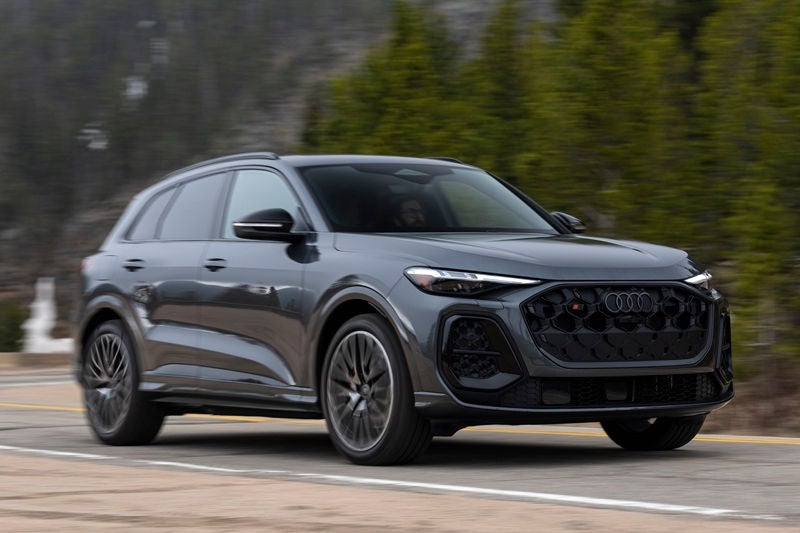 Why Leasing the 2025 Audi SQ5 May Be Right for You