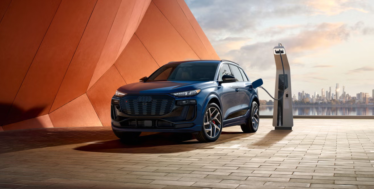 The 2027 Audi SQ6 e-tron charging