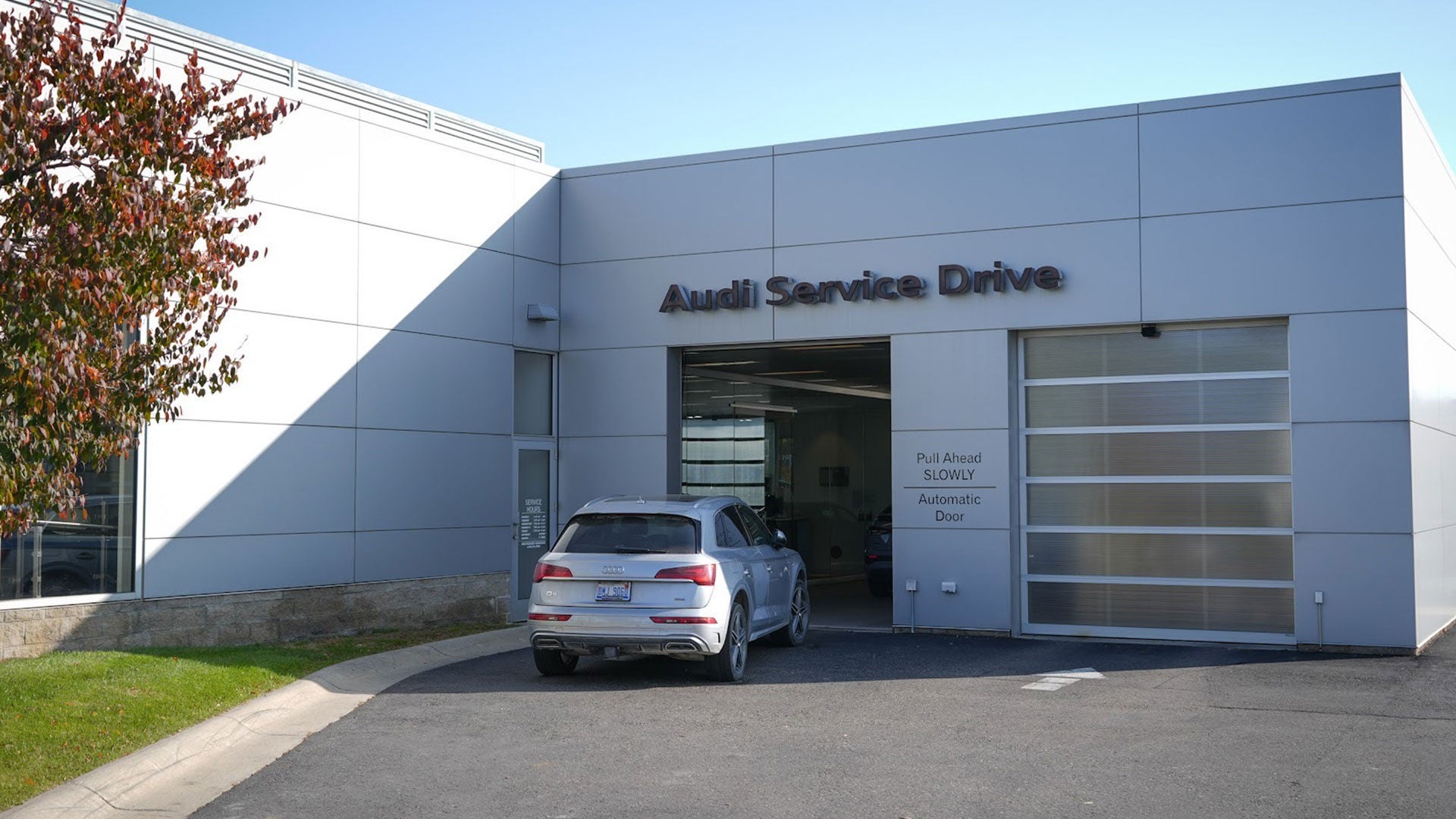 Audi Service Center