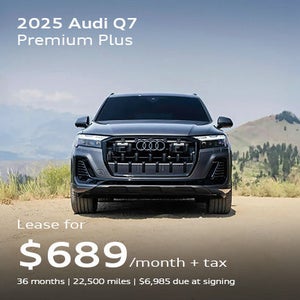 front facing 2025 Audi Q7 parked